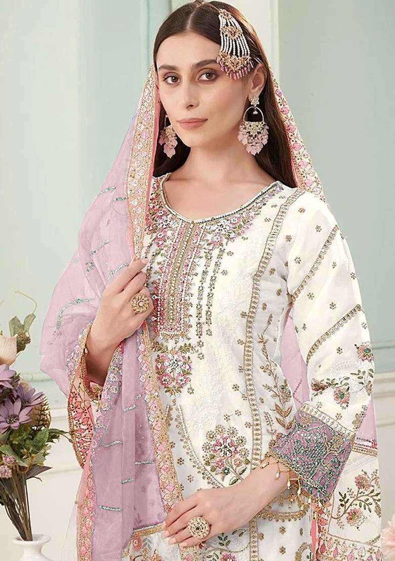 Pink Embroidered Georgette Pakistani Suit Set - Indya