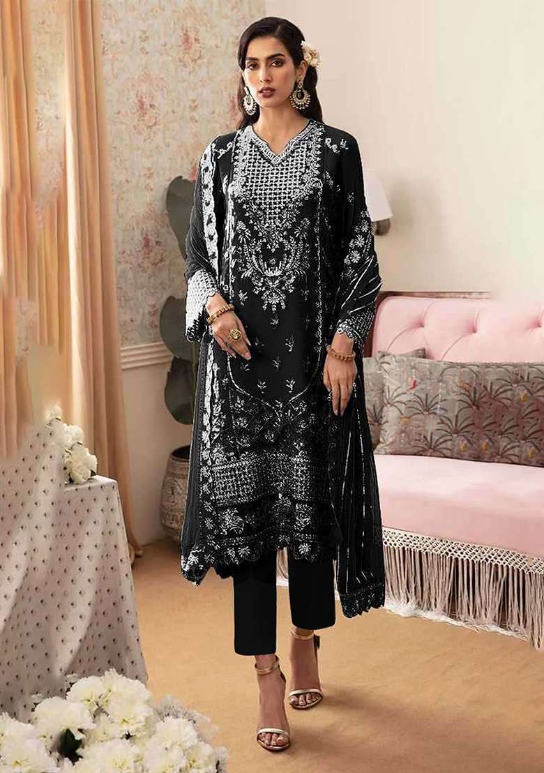 Black Embroidery Georgette Pakistani Suit Set - Indya