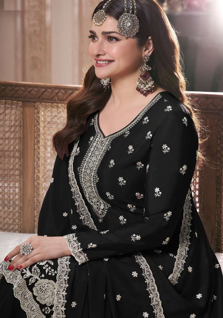 Black Embroidery Chinon Pakistani Suit Set - Indya