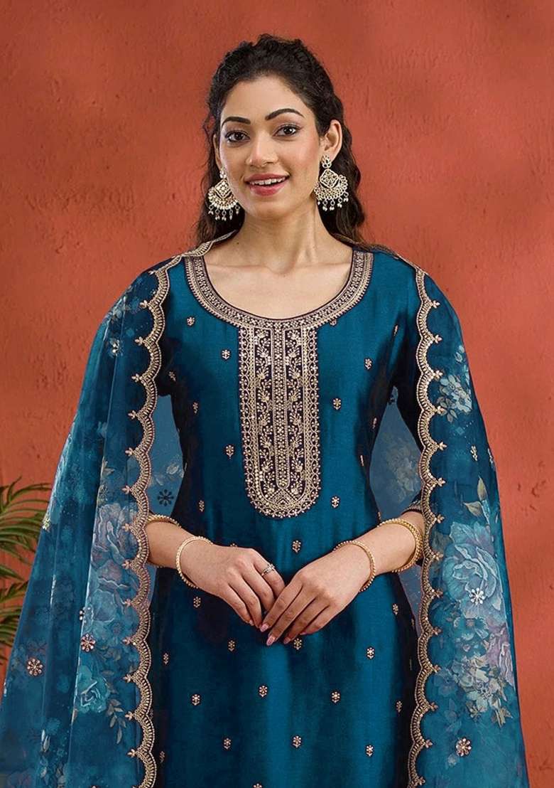 Blue Embroidery Vichitra Pakistani Suit Set - Indya