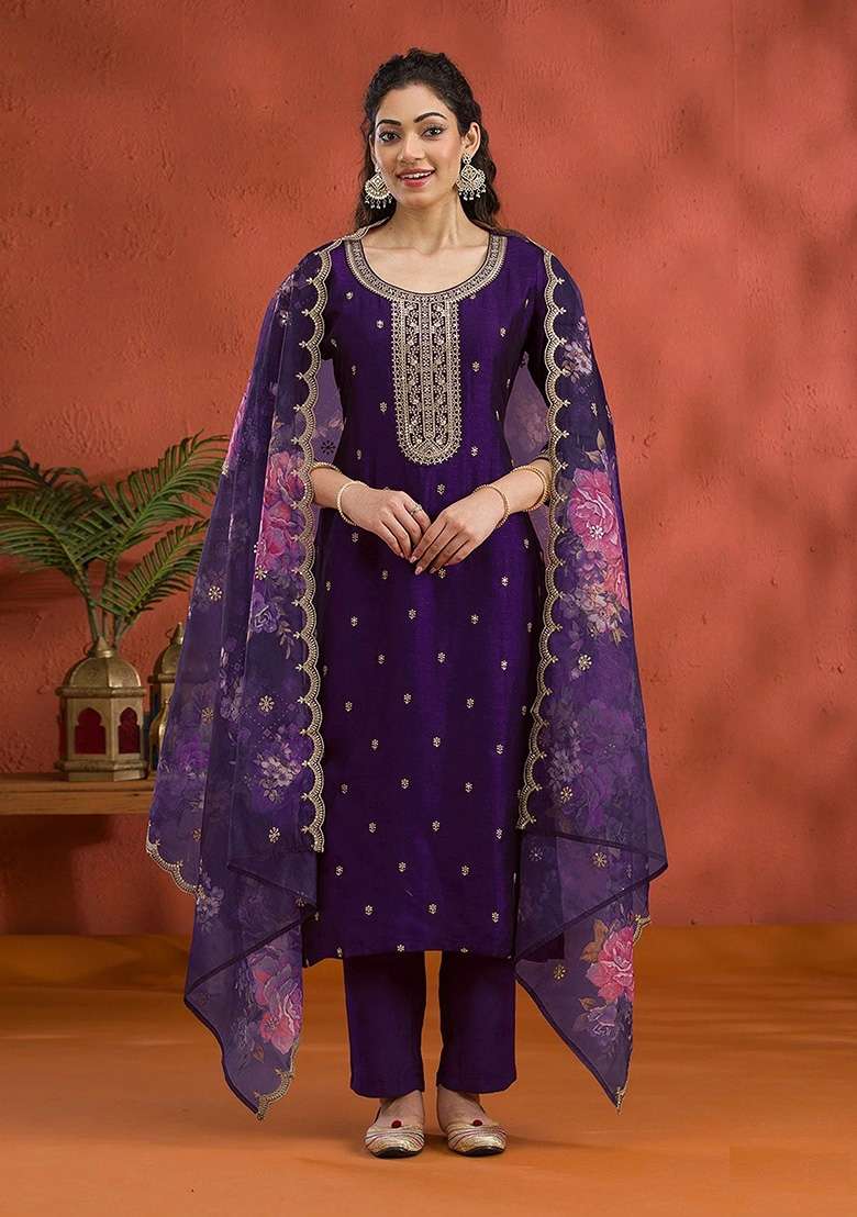 Lavender Embroidery Vichitra Pakistani Suit Set - Indya
