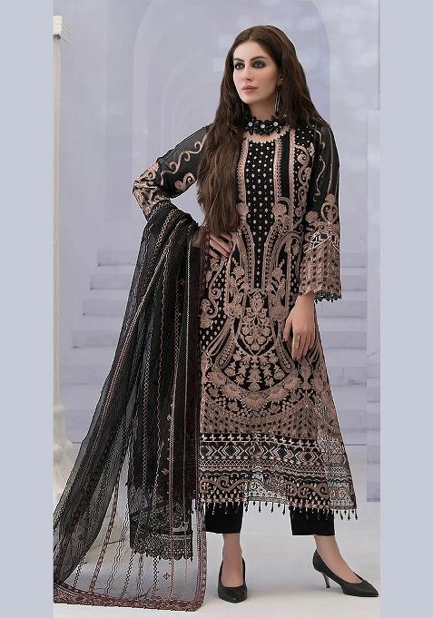 Purple Embroidery Velvet Pakistani Suit Set