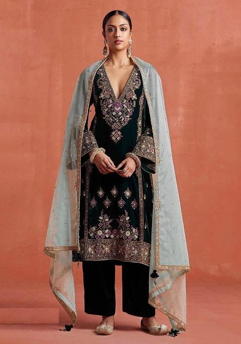 Black Embroidery Velvet Pakistani Suit Set