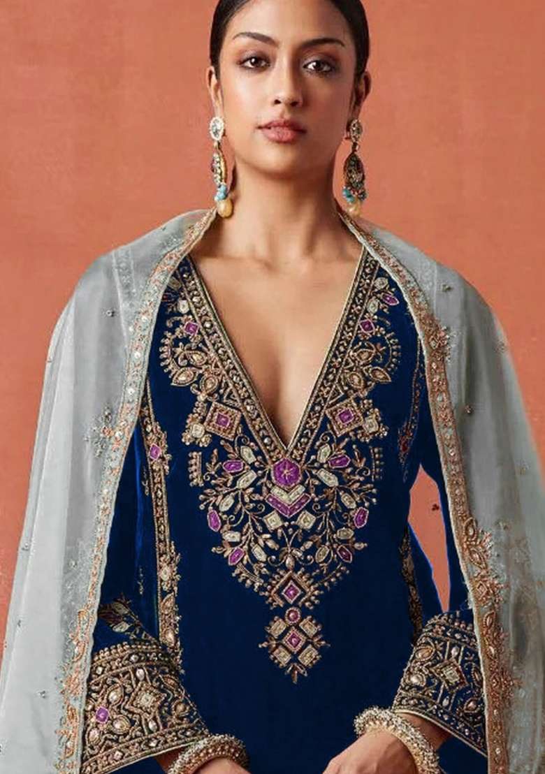 Blue Embroidery Velvet Pakistani Suit Set - Indya
