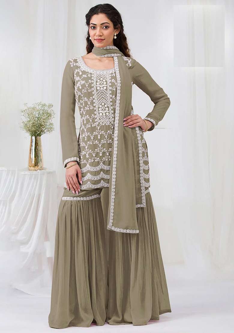 Green Embroidery Georgette Pakistani Suit Set - Indya