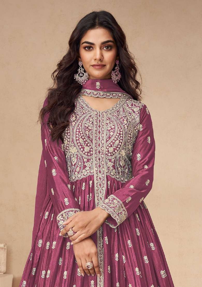 Pink Embroidery Chinon Pakistani Suit Set - Indya