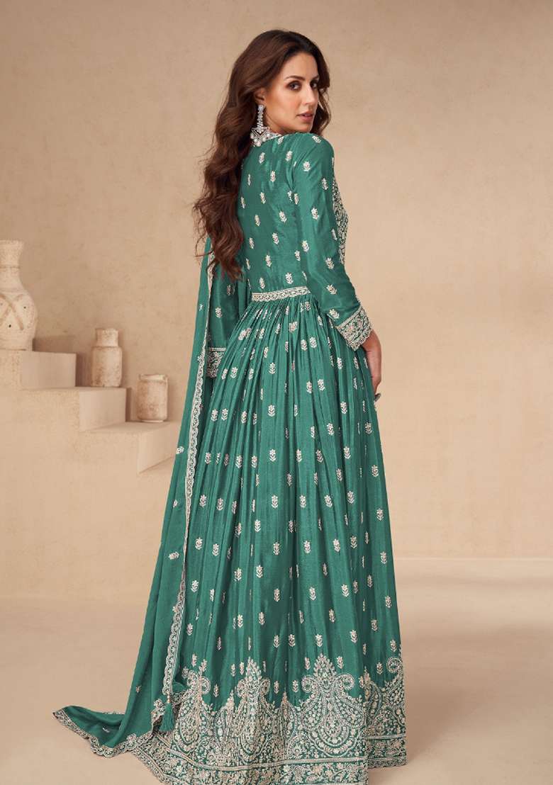 Green Embroidery Chinon Pakistani Suit Set - Indya