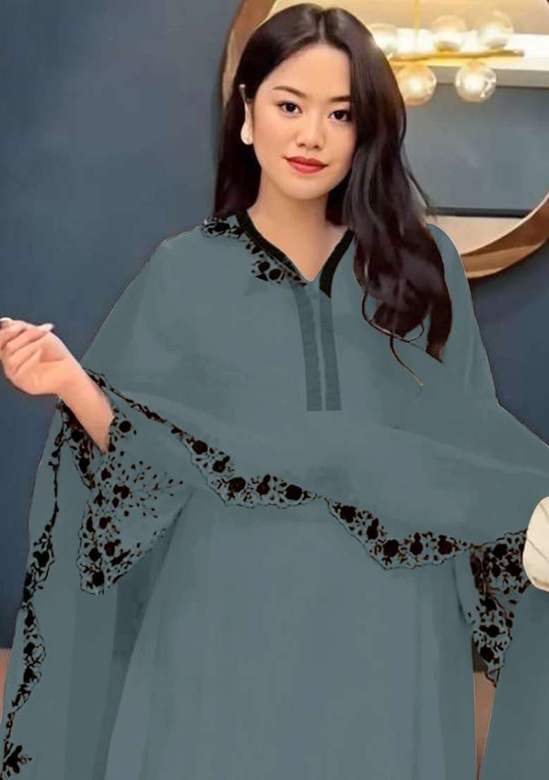 Grey Embroidery Georgette Pakistani Suit Set - Indya