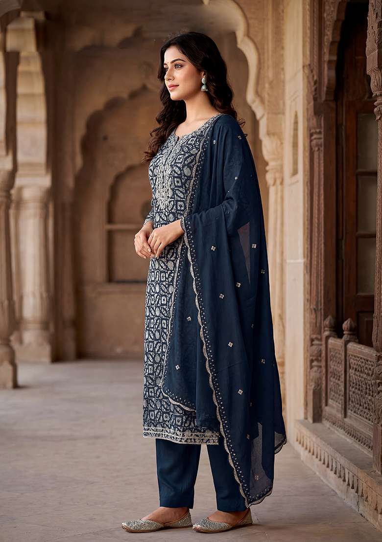 Blue Embroidery Silk Blend Kurta Set - Indya