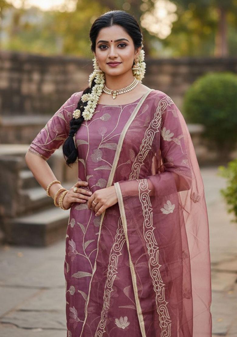 Pink Embroidery Chanderi Kurta Set - Indya