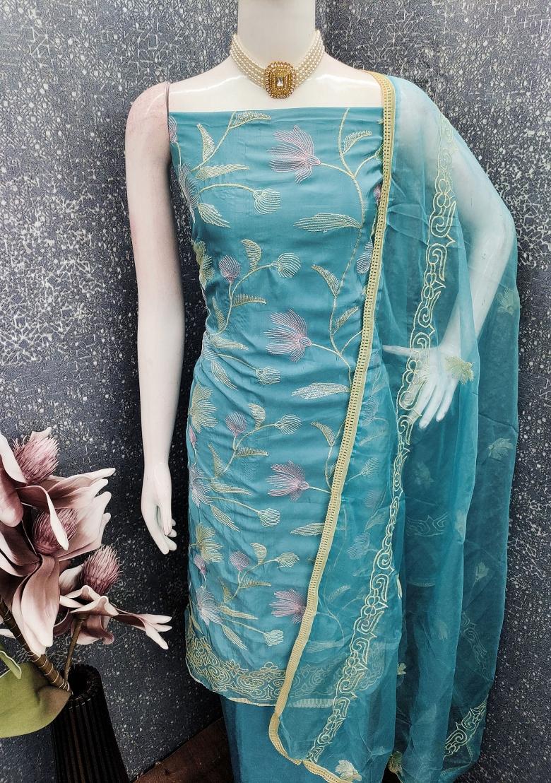 Blue Embroidery Chanderi Kurta Set - Indya