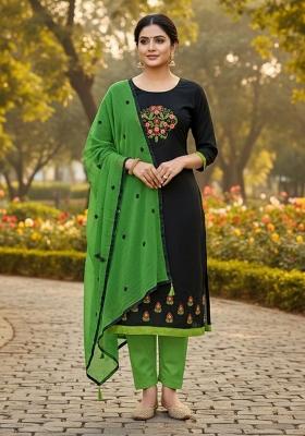 Black Embroidery Chanderi Kurta Set