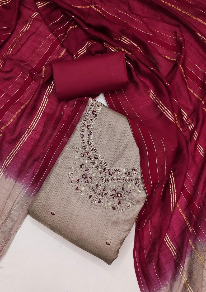 Mauve Embroidery Silk Kurta Set - Indya