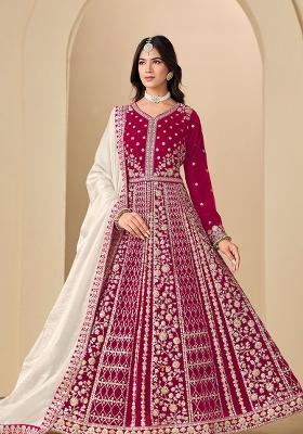 Red Embroidery Velvet Kurta Set