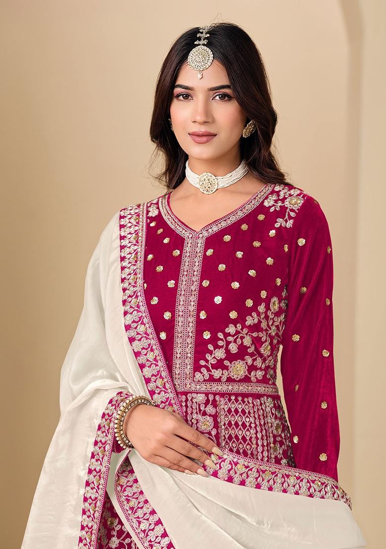 Red Embroidery Velvet Kurta Set - Indya