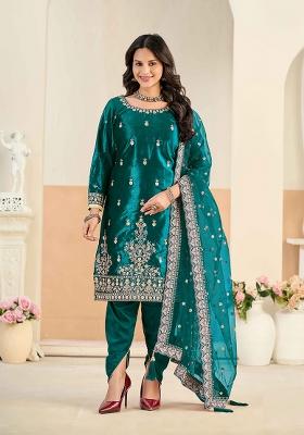 Turquoise Blue Embroidery Velvet Kurta Set
