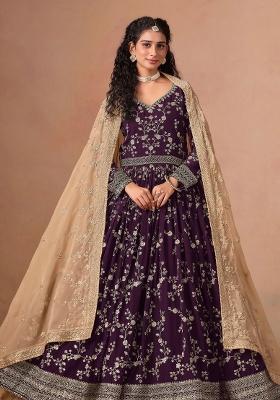 Off White Embroidery Georgette Salwar Kameez