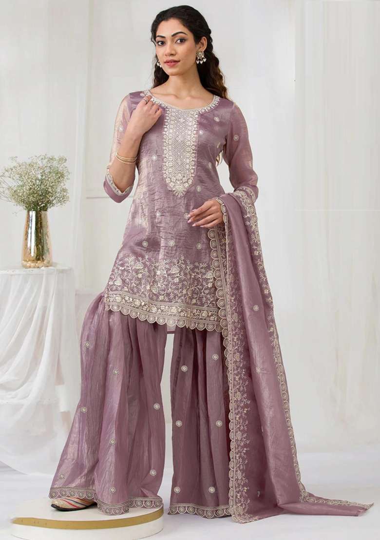 Peach Embroidered Silk Blend Salwar Kameez - Indya