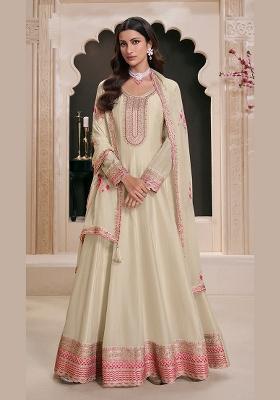 Cream Embroidered Silk Kurta With Dupatta