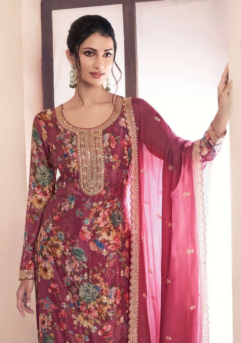 Pink Embroidered Silk Blend Salwar Kameez - Indya