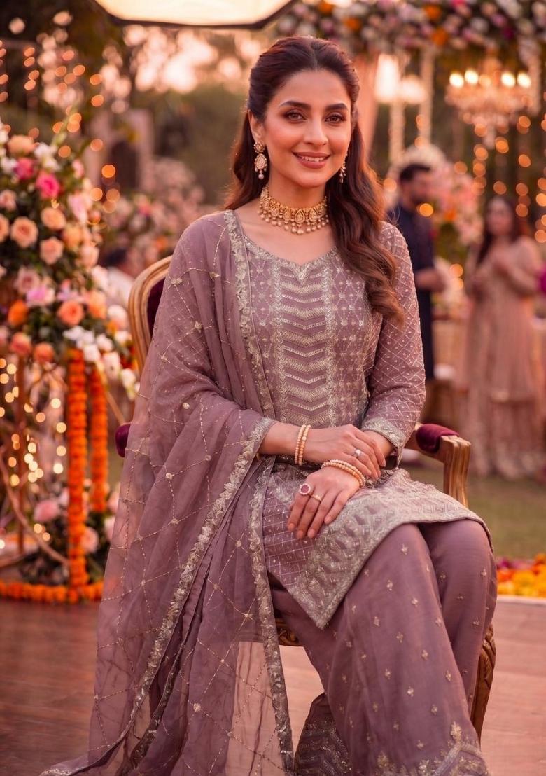 Peach Embroidered Silk Blend Salwar Kameez - Indya