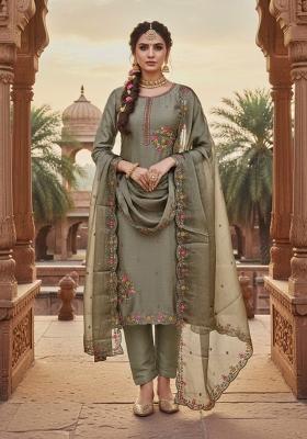 Grey Embroidered Silk Blend Kurta Set