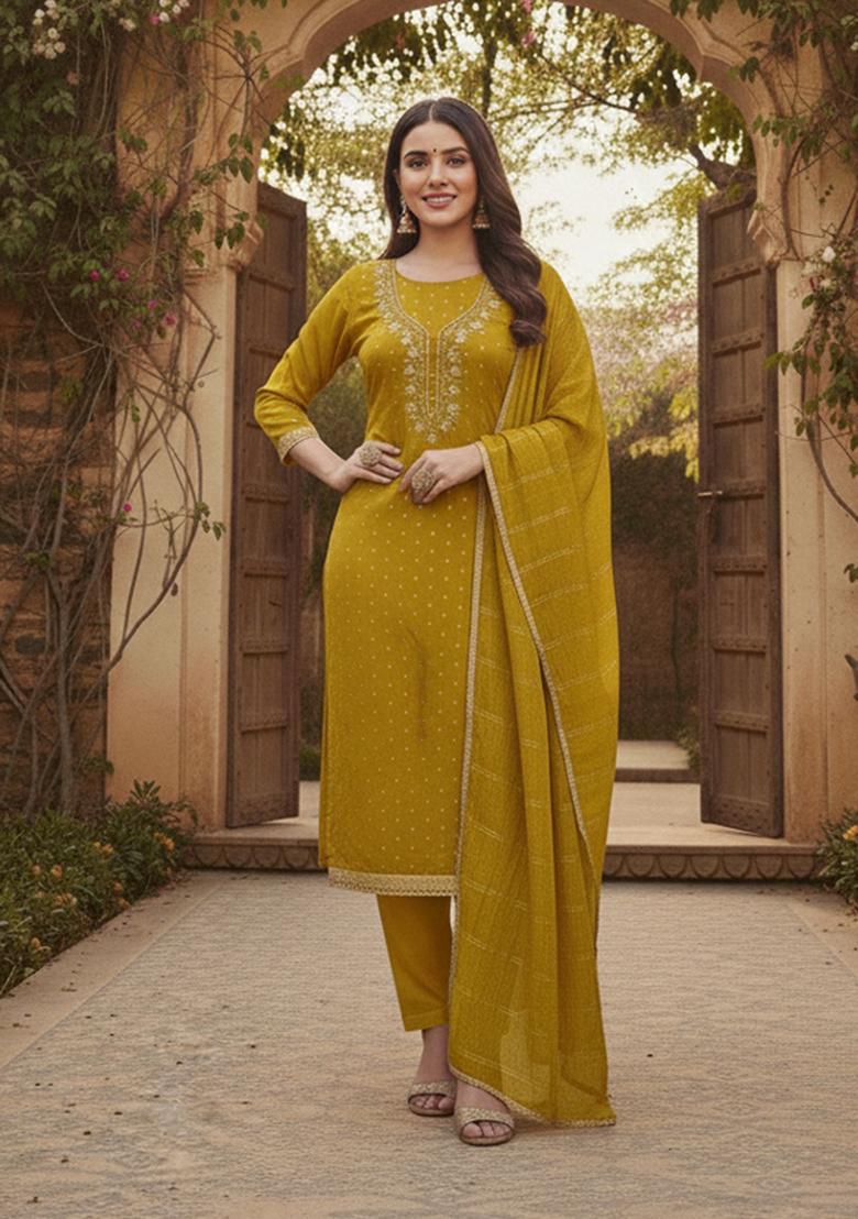 Yellow Embroidered Chanderi Kurta Set - Indya