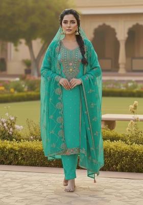 Rama Embroidered Chanderi Kurta Set