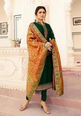 Green Embroidered Georgette Salwar Kameez