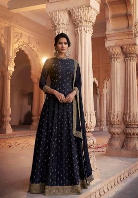 Blue Embroidered Silk Blend Kurta With Dupatta