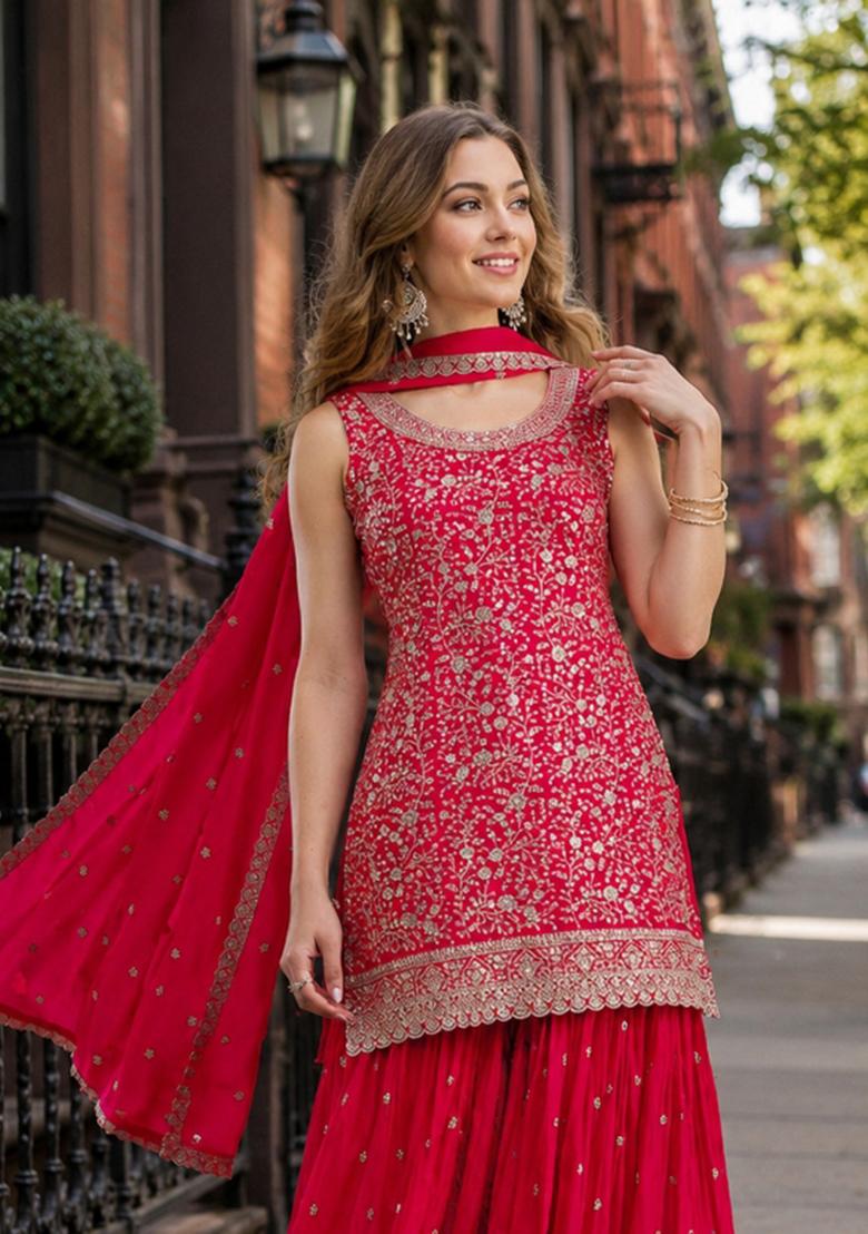 Red Embroidered Georgette Kurta Set - Indya