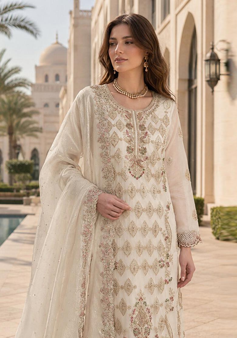 White Embroidered Silk Blend Kurta Set - Indya