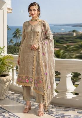 Chiku Embroidered Silk Blend Kurta Set