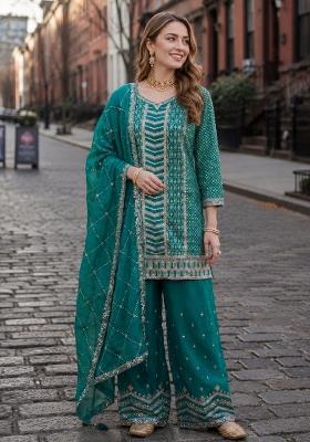 Emerald Embroidered Silk Blend Kurta Set