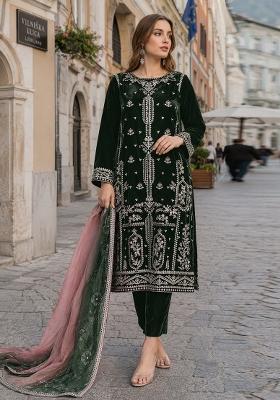 Green Embroidered Velvet Pakistani Suit Set