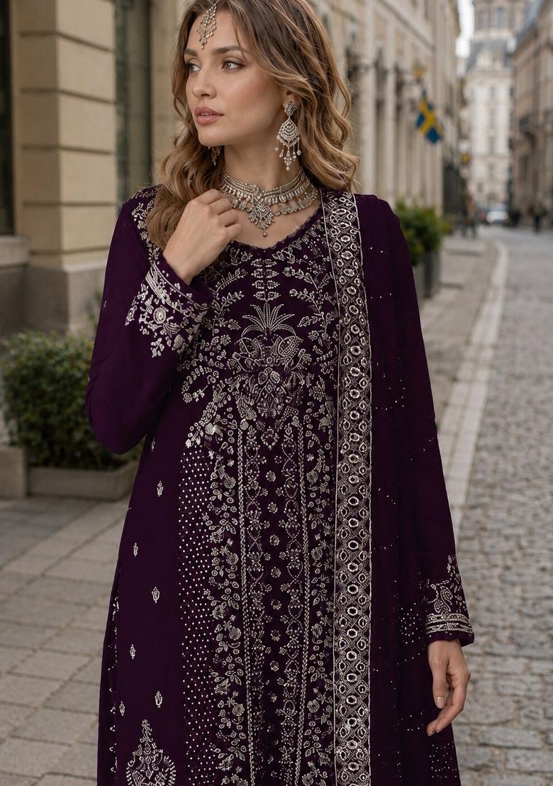 Purple Embroidered Velvet Pakistani Suit Set - Indya