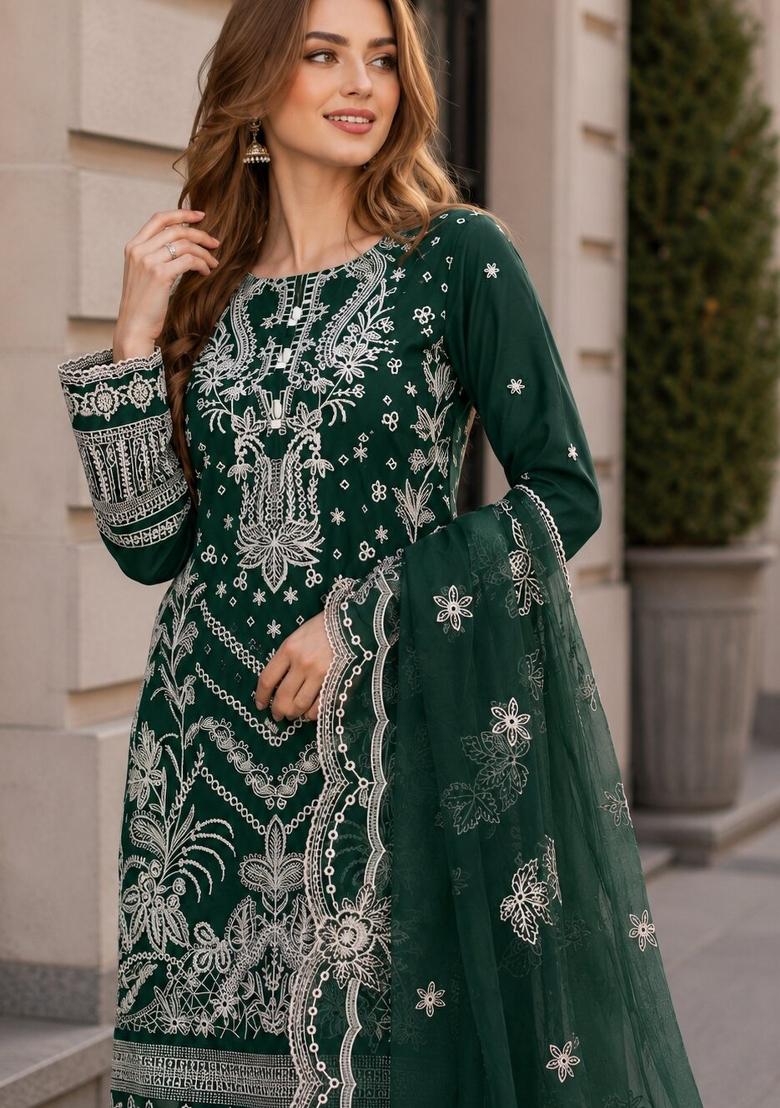 Green Embroidered Georgette Pakistani Suit Set - Indya