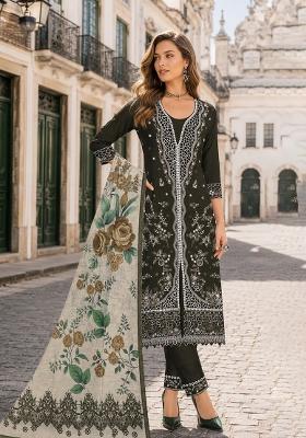 Mehendi Embroidered Cotton Kurta Set