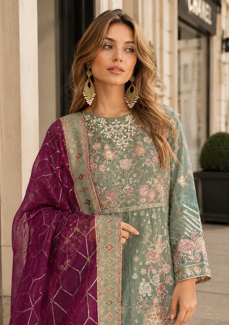Green Embroidered Chiffon Kurta Set - Indya