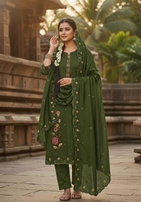 Green Embroidered Vichitra Kurta Set
