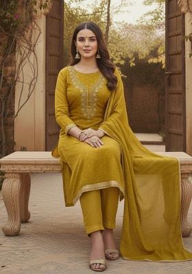 Yellow Embroidered Chanderi Kurta Set