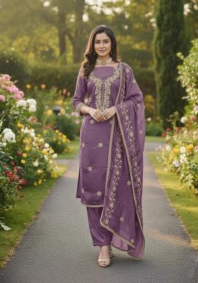 Onion Embroidered Silk Kurta Set
