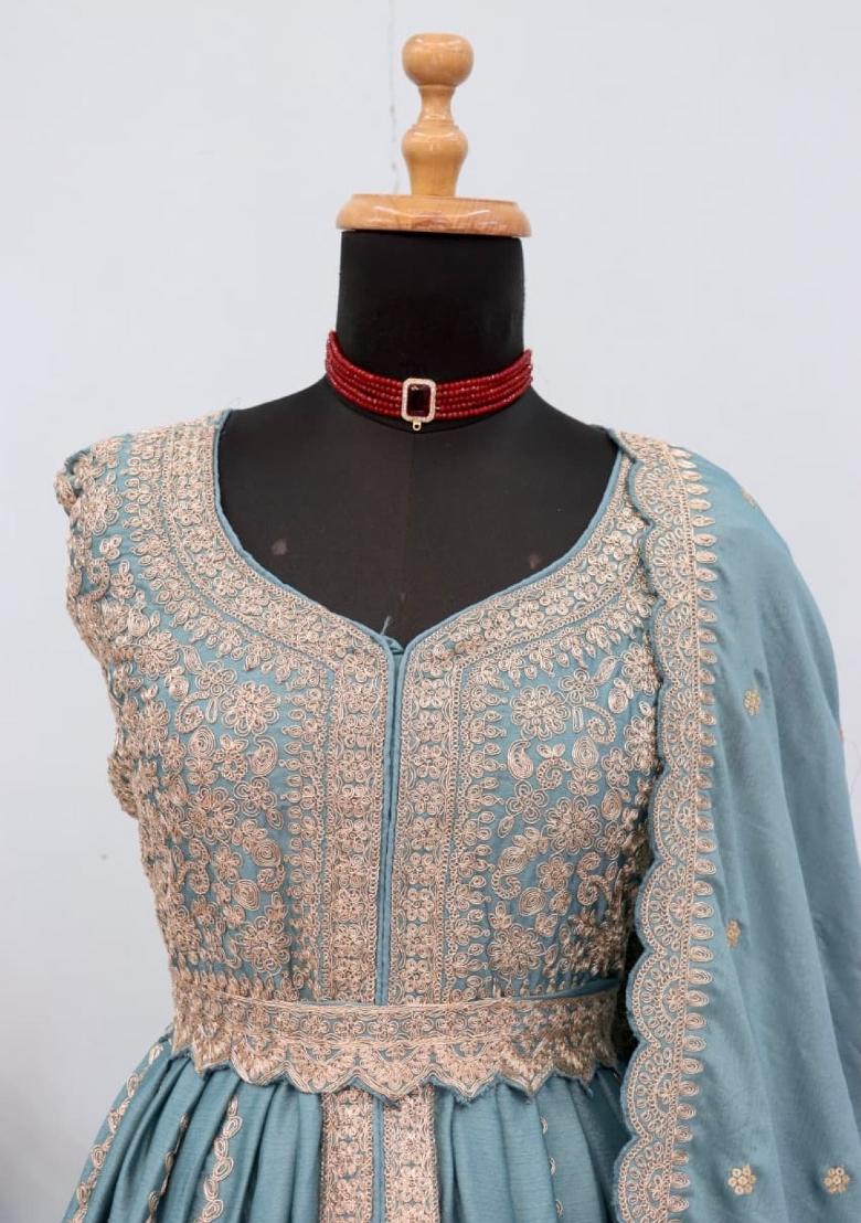 Blue Embroidered Silk Kurta Set - Indya