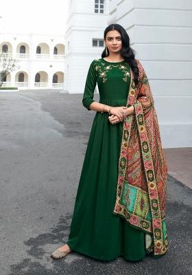 Green Embroidered Muslin Kurta Set