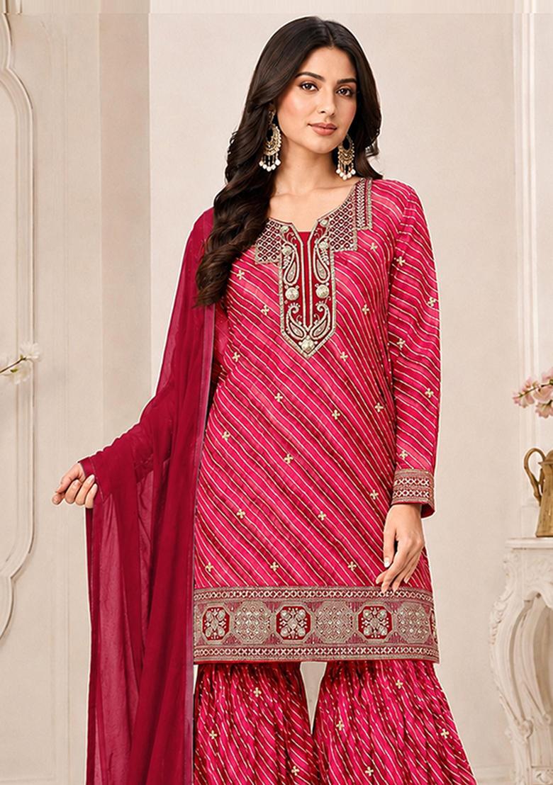 Red Embroidery Georgette Kurta Set - Indya
