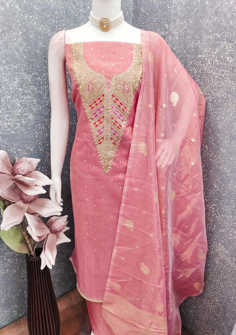 Pink Embroidery Jacquard Kurta Set - Indya
