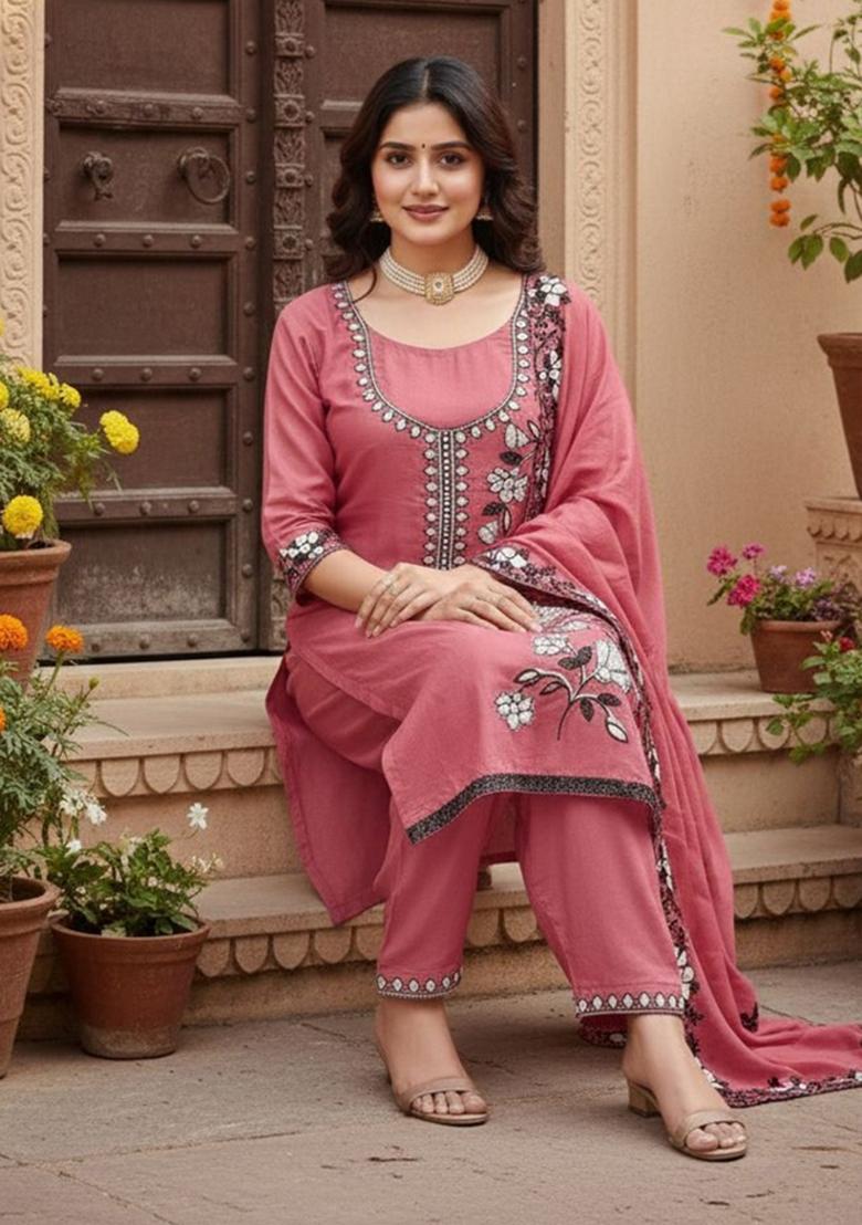 Pink Embroidery Georgette Kurta Set - Indya