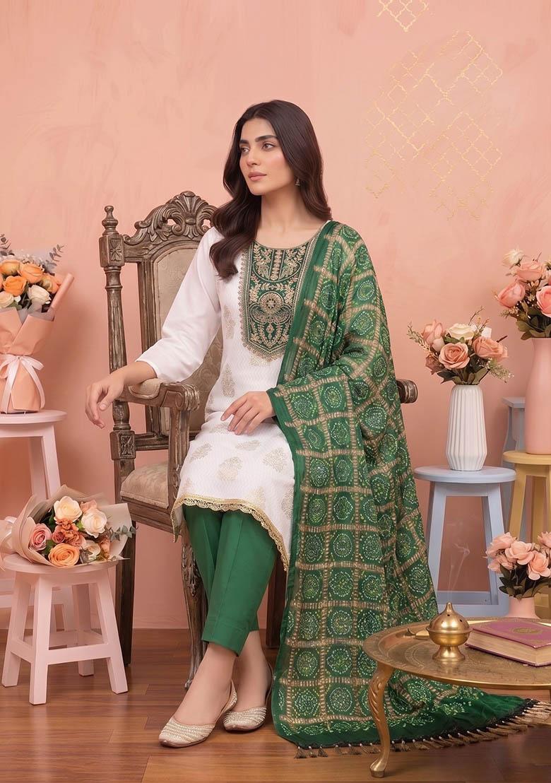 Off White Embroidery Rayon Kurta Set - Indya