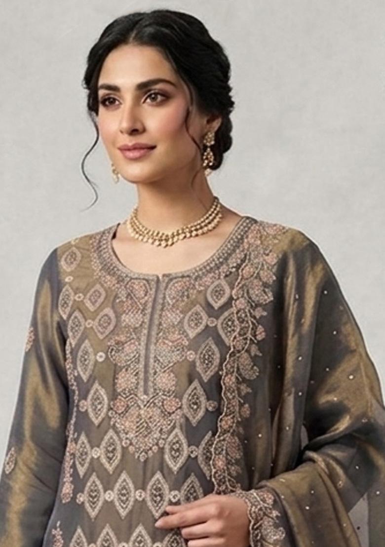 Green Embroidery Silk Kurta Set - Indya