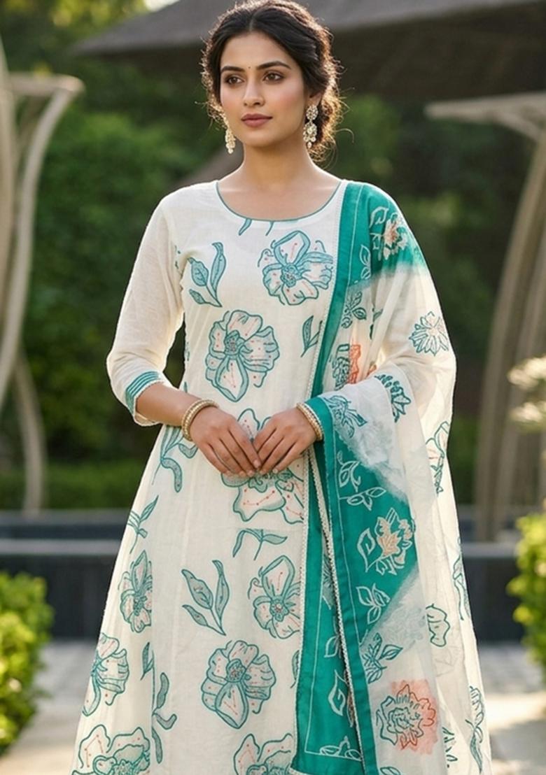 Off White Embroidery Cotton Kurta Set - Indya